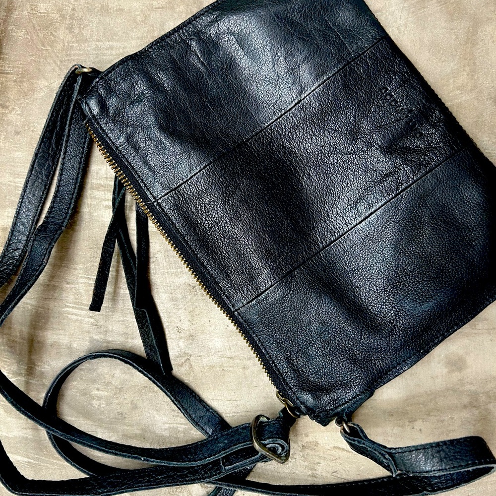 Day & mood anthropology crossbody perfect condition